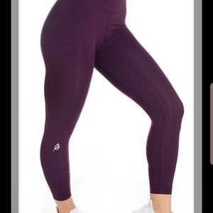 🔥SOLD🔥 P'tula Leggings
